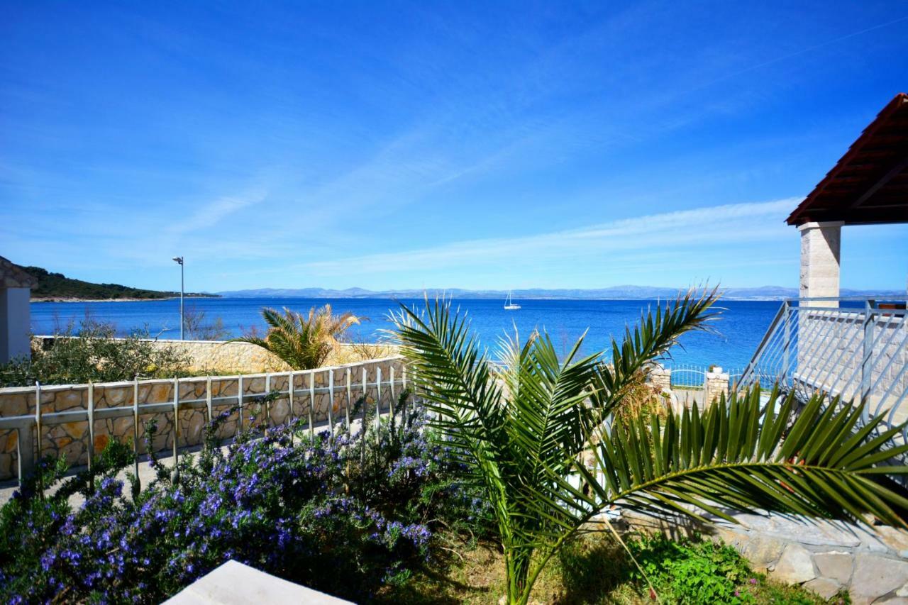 Schoenes Ferienhaus Direkt Am Meer Stomorska Exterior foto